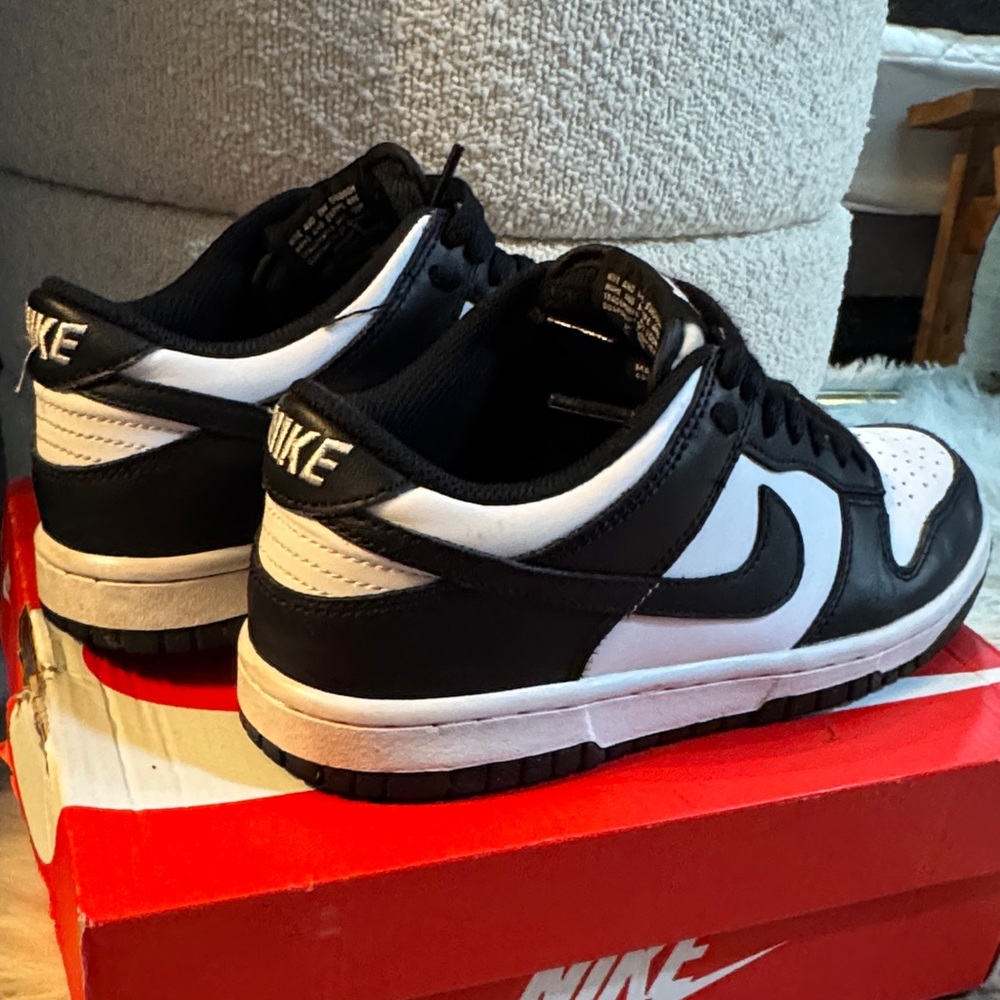 Nike Classic Dunks Black and White Sneakers - Picture 4 of 6